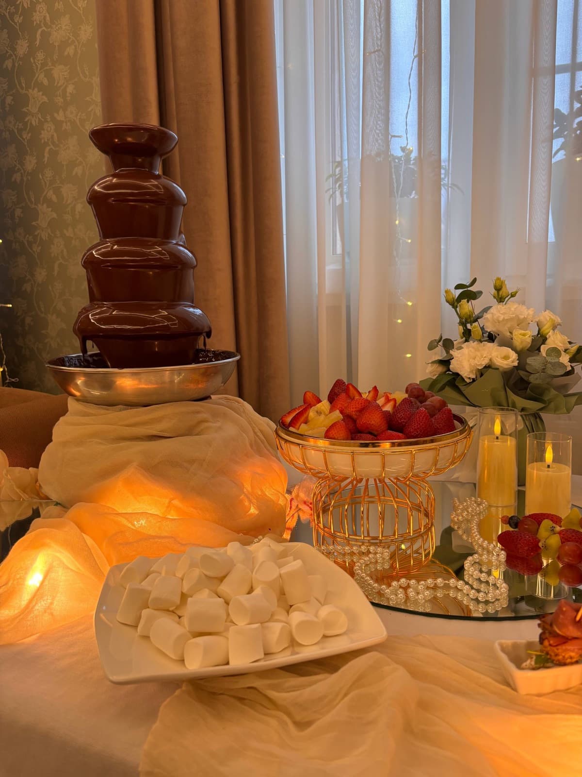 Candy bar и десертная станция — фотография проекта команды кейтеринга